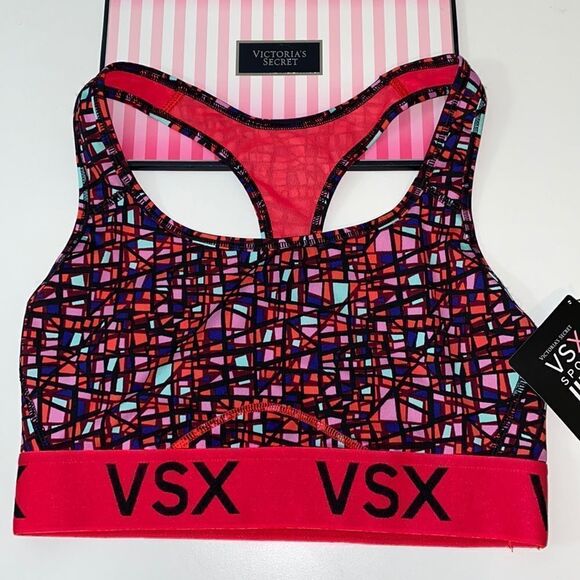 New Victoria Secret sport bra - Picture 1 of 3